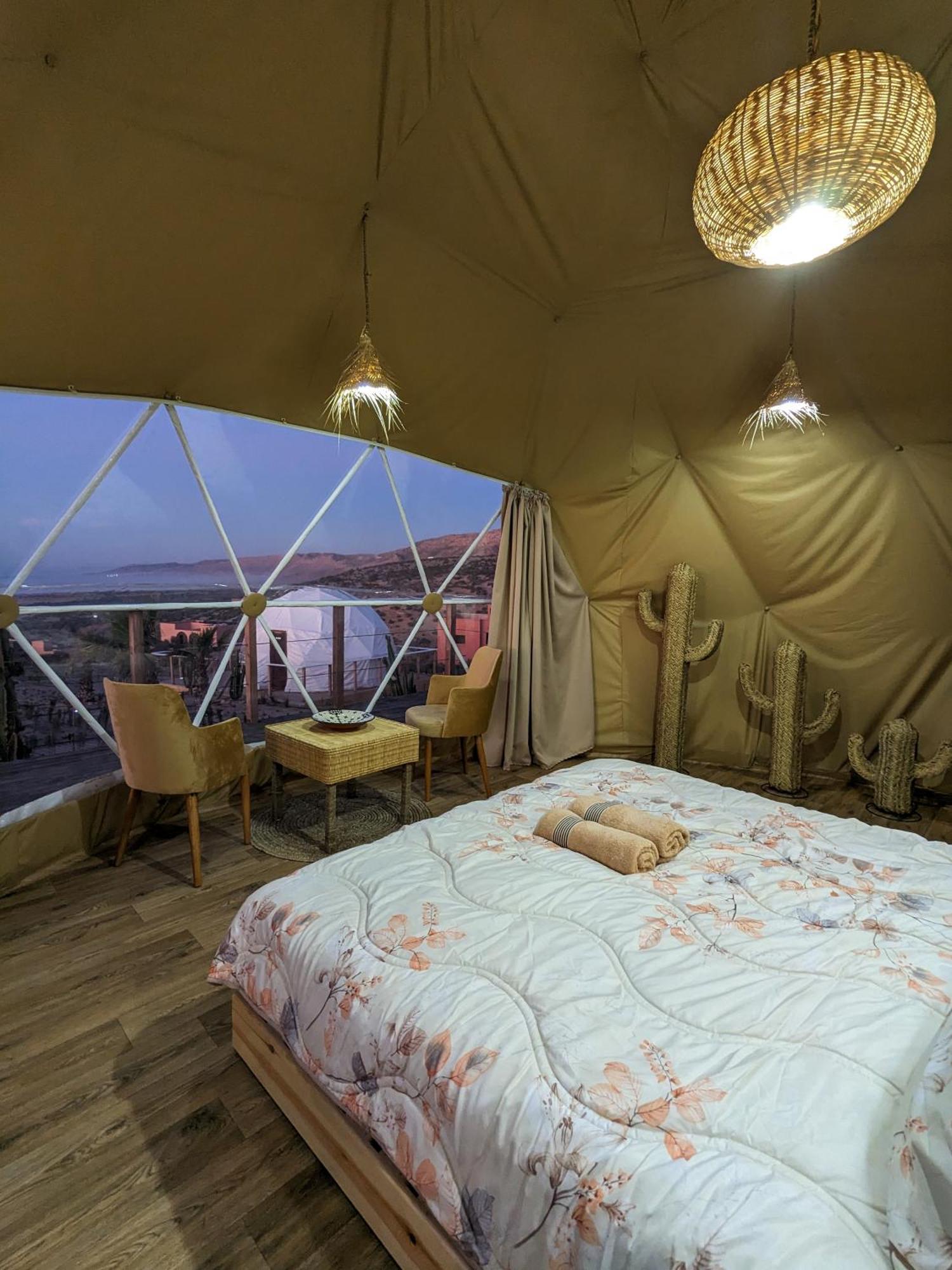 Timlalin Dome Hotel Tamri ภายนอก รูปภาพ